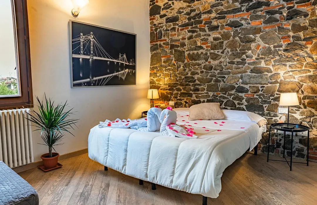 Florence Deluxe Apt+Private Parking-1